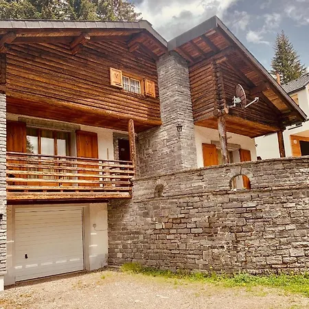 בית נופש Chalet La Fornasina San Bernardino *